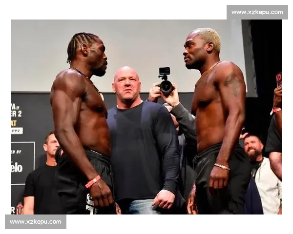 肘击致命！坎农尼尔瞬间击溃布朗森，加冕冠军挑战者